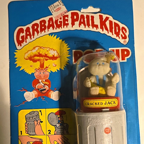 Vintage 80s toy - toy, pail
