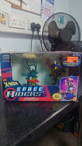 Vintage toybiz men space - vintage,toybiz,x-men,
