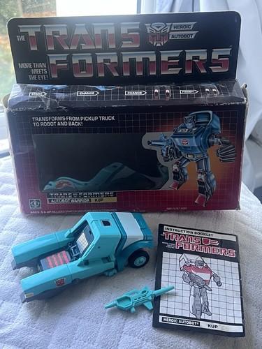 Hasbro transformers autobot - transformers,